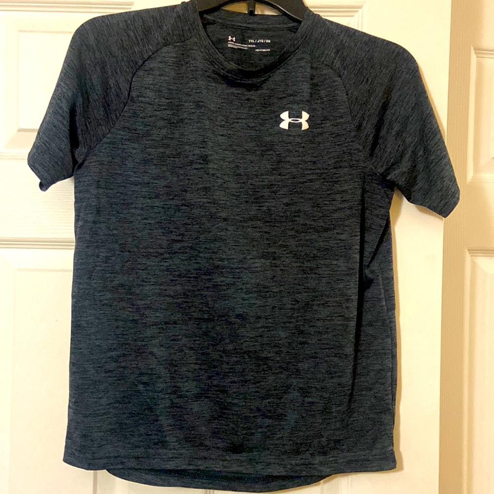 Under Armor T-shirt.  Boy’s XL.